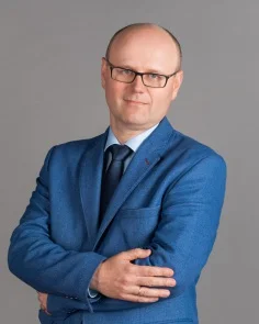 dr hab. Bartłomiej Krzan, prof. UWr