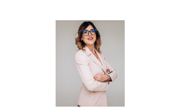 dr Agnieszka Kwiecień-Madej