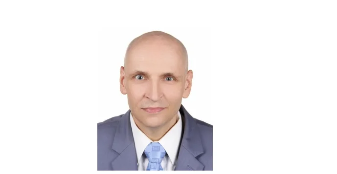 dr Paweł Wiązek