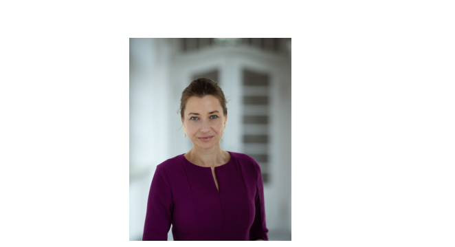 dr hab. Anna Śledzińska-Simon prof. UWr