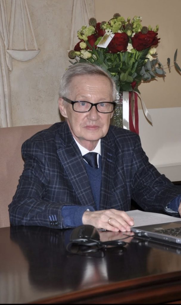 Prof. Marek Maciejewski